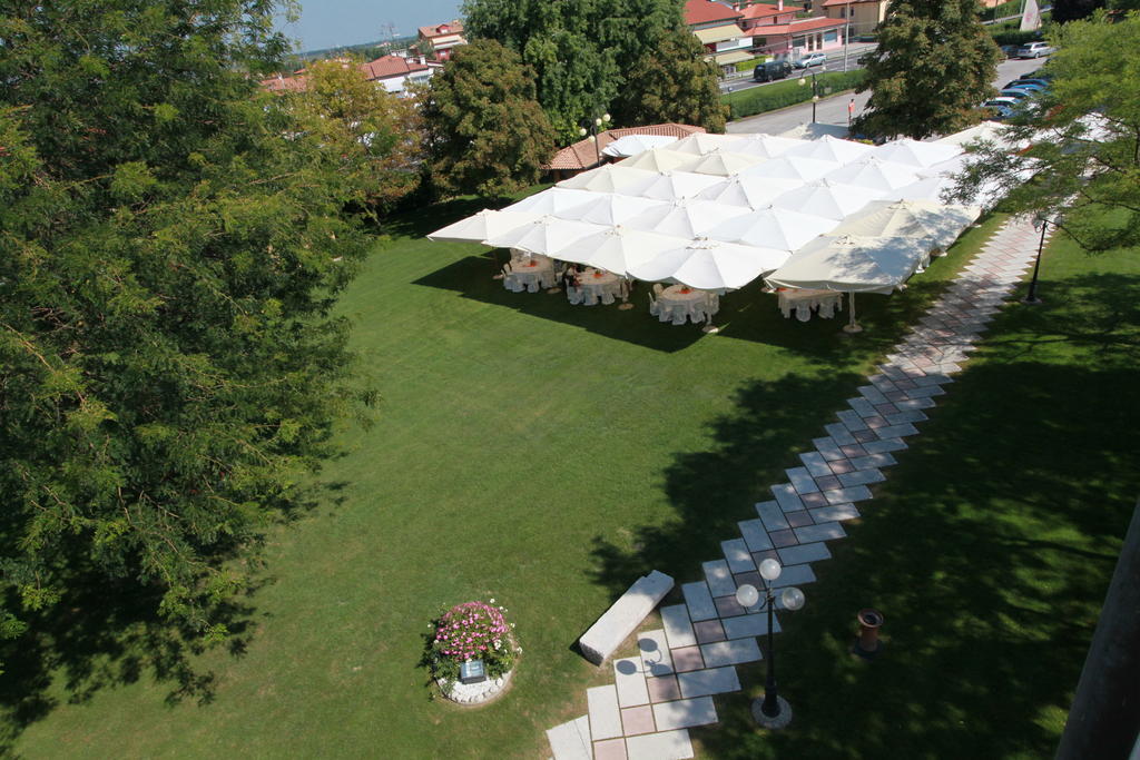 Villa Dei Dogi Caorle Esterno foto