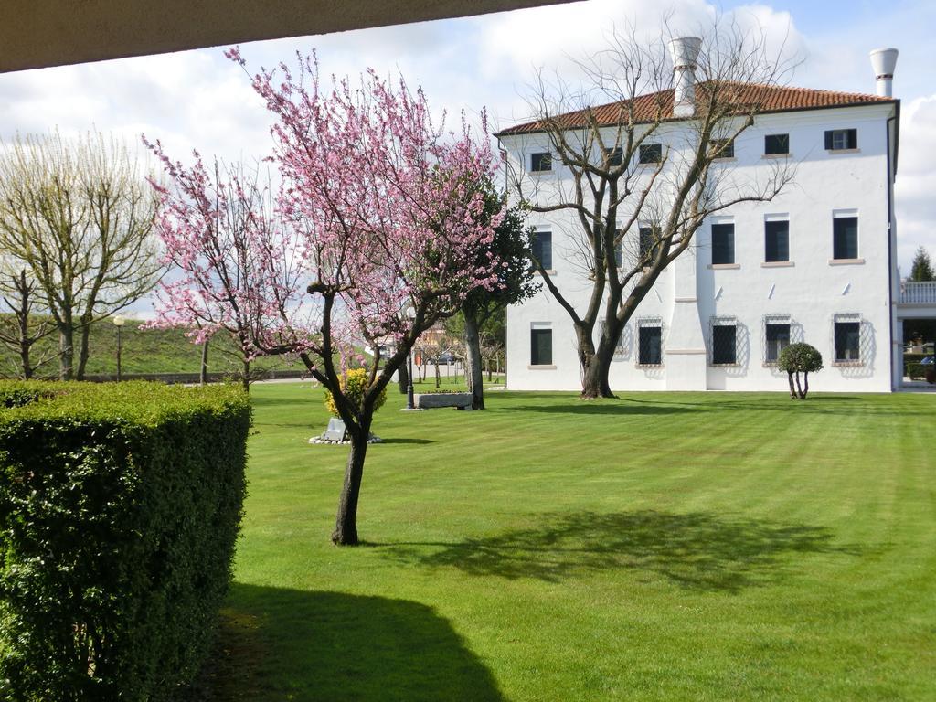 Villa Dei Dogi Caorle Esterno foto