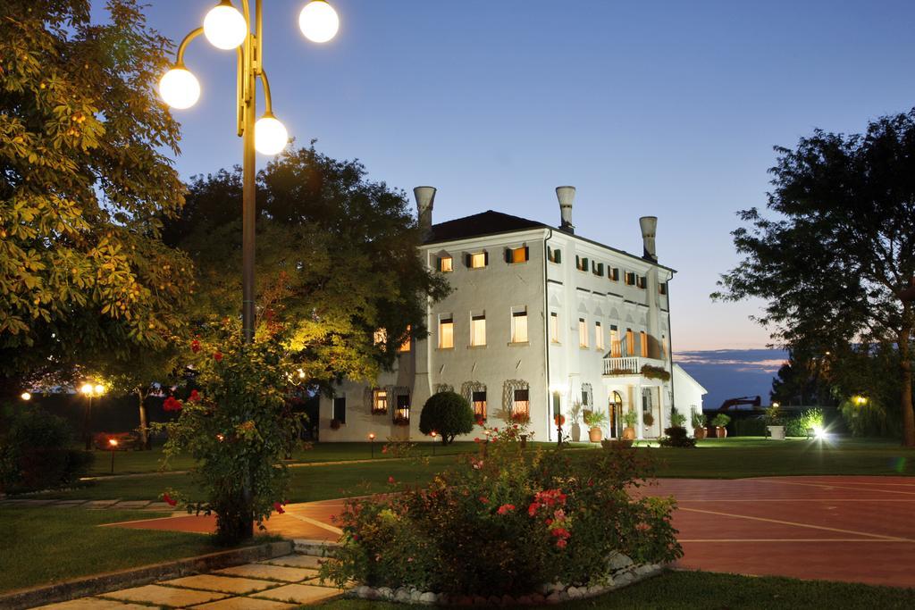 Villa Dei Dogi Caorle Esterno foto